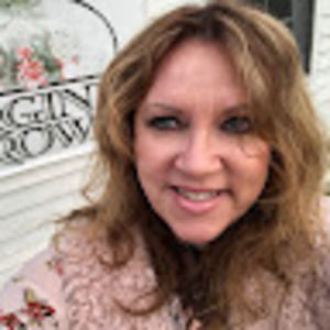 Meet your Posher, Beverly